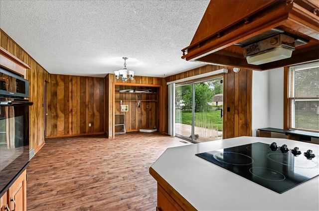 1000 N 20th Street, Leavenworth, KS 66048