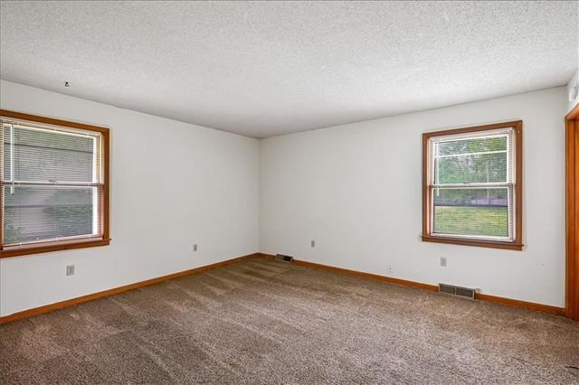 1000 N 20th Street, Leavenworth, KS 66048