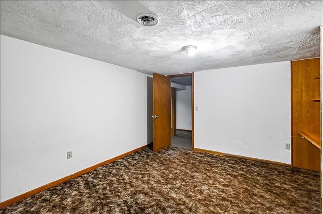 1000 N 20th Street, Leavenworth, KS 66048