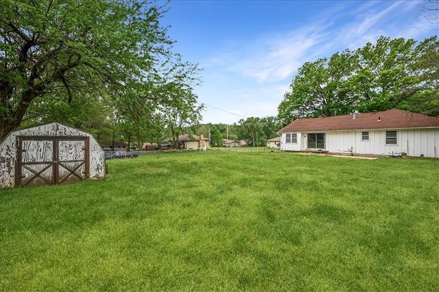 1000 N 20th Street, Leavenworth, KS 66048