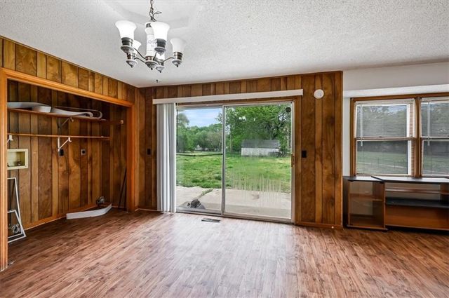 1000 N 20th Street, Leavenworth, KS 66048