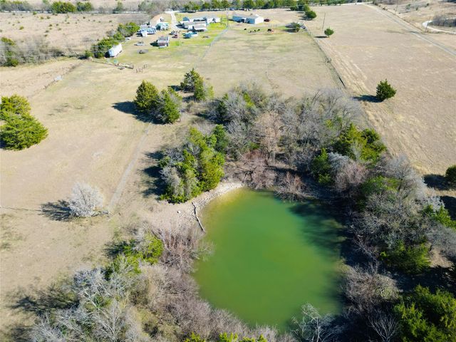 5363 County Road 2280, Blooming Grove, TX 76626
