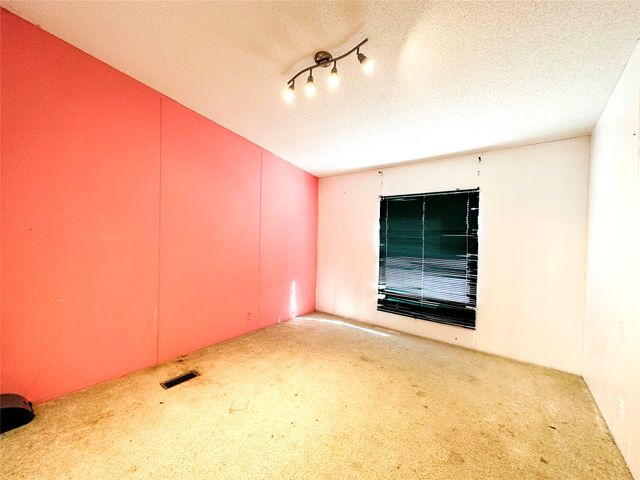 5363 County Road 2280, Blooming Grove, TX 76626