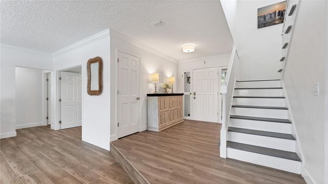 5623 HULL COURT, New Port Richey, FL 34652