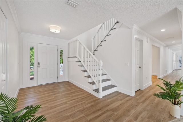 5623 HULL COURT, New Port Richey, FL 34652