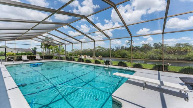 5623 HULL COURT, New Port Richey, FL 34652