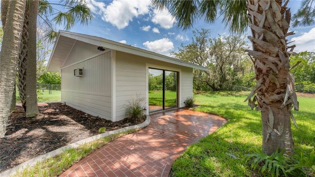 5623 HULL COURT, New Port Richey, FL 34652