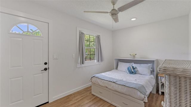 5623 HULL COURT, New Port Richey, FL 34652