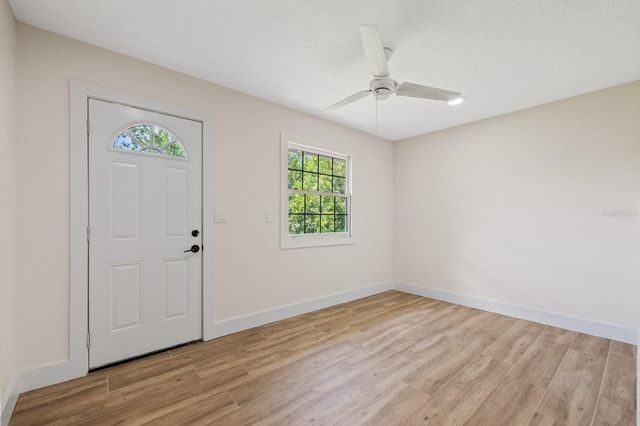 5623 HULL COURT, New Port Richey, FL 34652