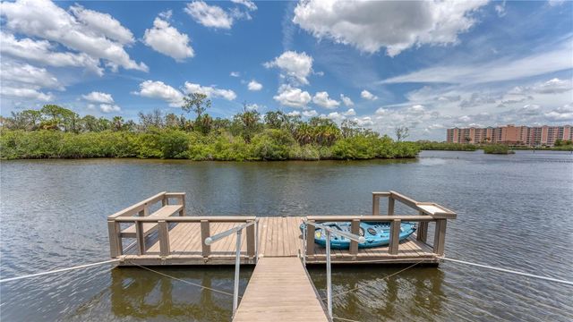 5623 HULL COURT, New Port Richey, FL 34652