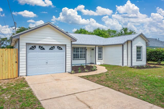 2129 Hillary Lane, Navarre, FL 32566