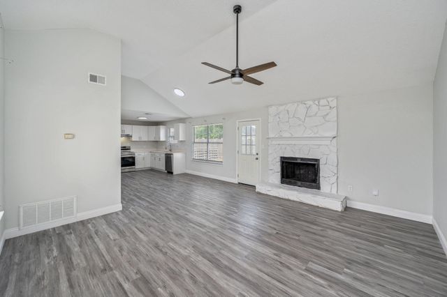 2129 Hillary Lane, Navarre, FL 32566