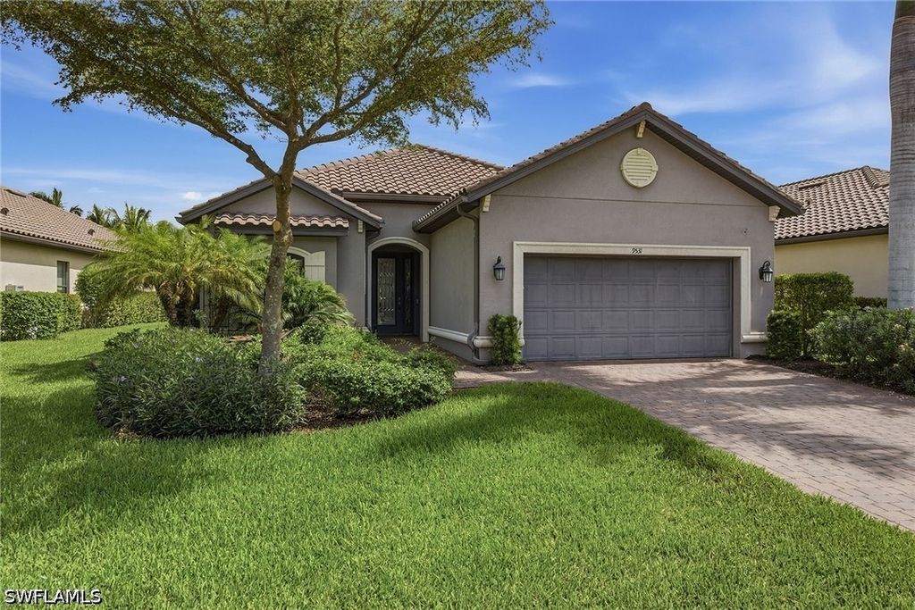 9531 Campanile CIR, Naples, FL 34114