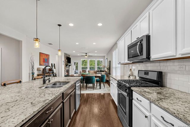 27323 CAROLINE WAY, San Antonio, TX 78260
