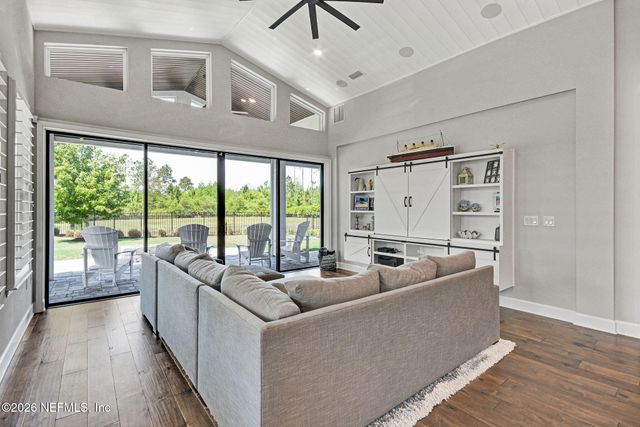104 MARQUESA Circle, St. Johns, FL 32259