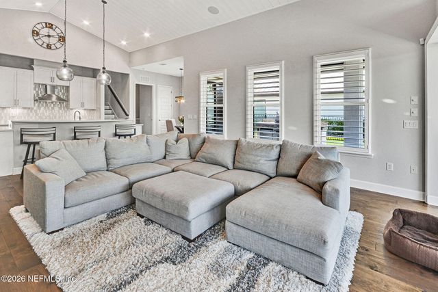 104 MARQUESA Circle, St. Johns, FL 32259