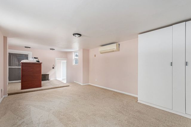 5114 S Dorchester Avenue, Chicago, IL 60615