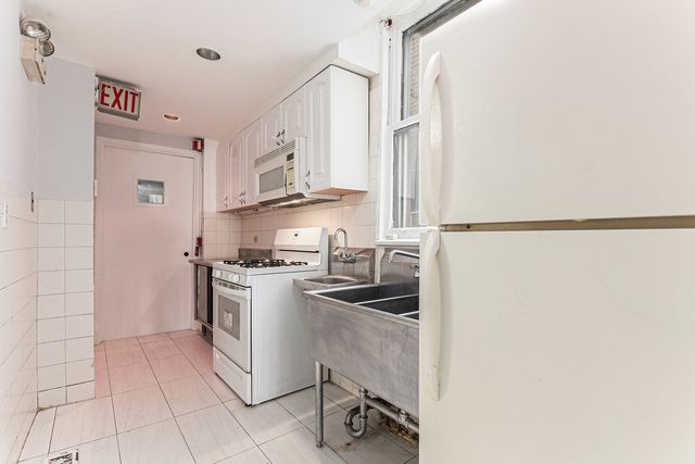 5114 S Dorchester Avenue, Chicago, IL 60615