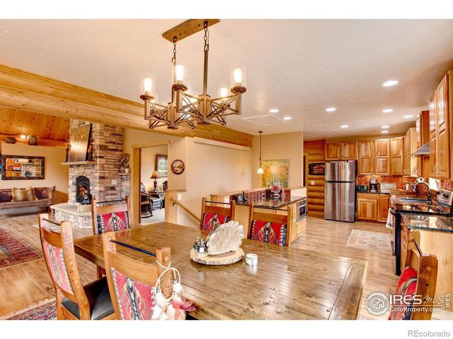 427 Wilderness Ridge Way, Bellvue, CO 80512