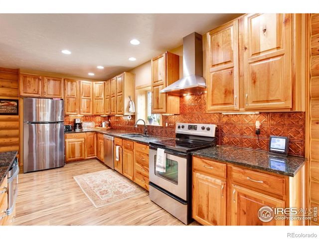 427 Wilderness Ridge Way, Bellvue, CO 80512