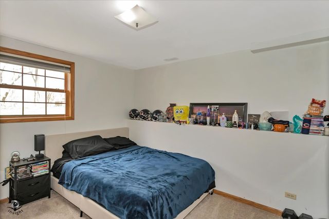 24412 S Kings Road, Crete, IL 60417