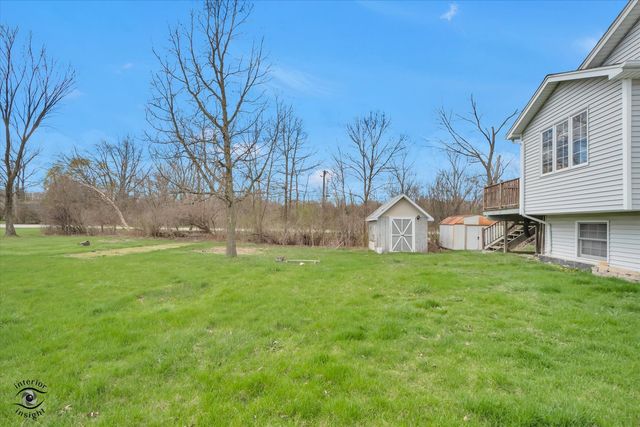 24412 S Kings Road, Crete, IL 60417