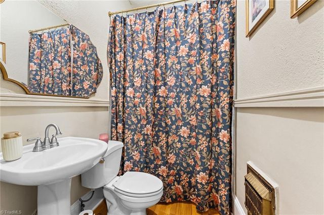 462 Lockland Avenue, Winston-salem, NC 27103