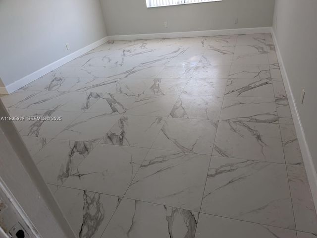 6201 SW 37th St 203, Davie, FL 33314