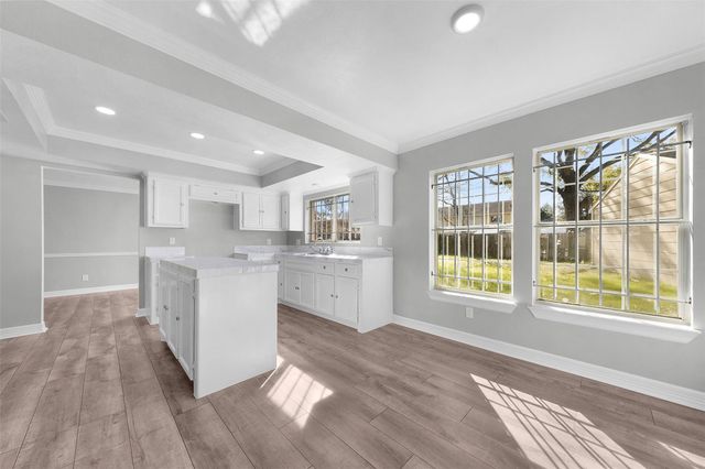 2523 W Greens Road, Houston, TX 77067