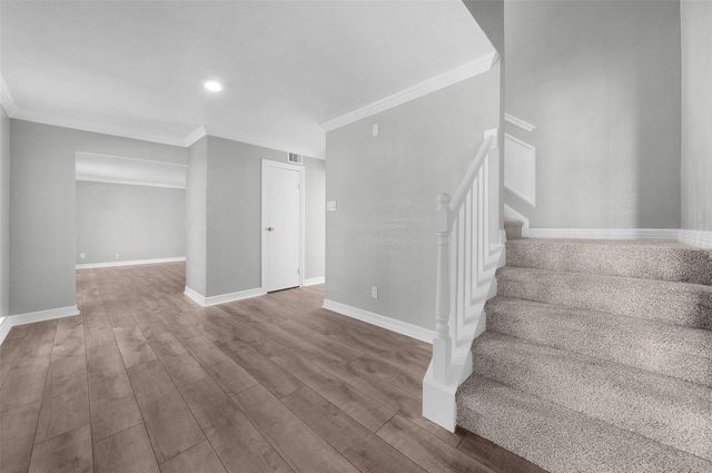 2523 W Greens Road, Houston, TX 77067