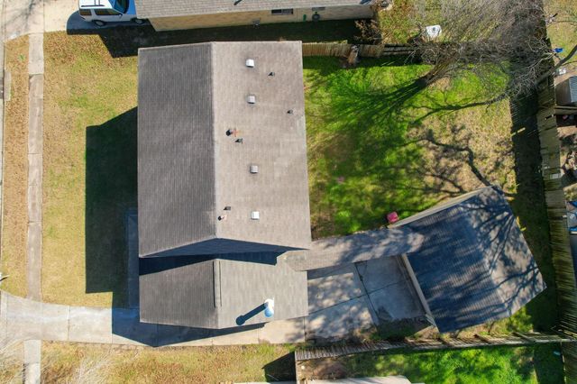 2523 W Greens Road, Houston, TX 77067