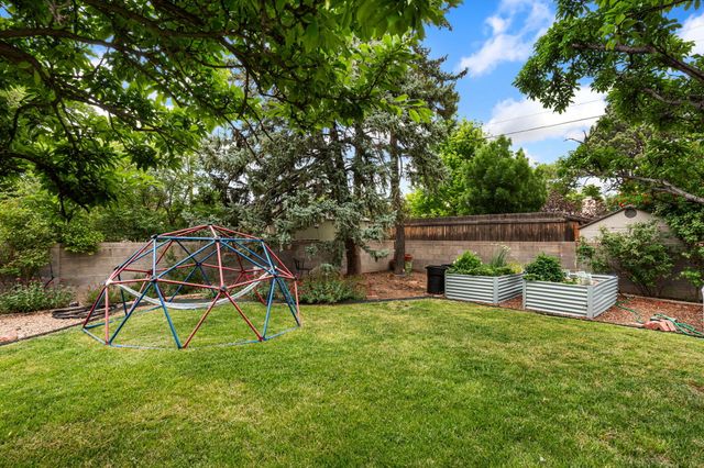 6500 Ponderosa Avenue NE, Albuquerque, NM 87110