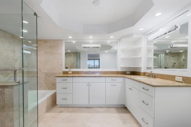 250 S Ocean 4e Boulevard 4-e, Boca Raton, FL 33432