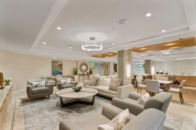 250 S Ocean 4e Boulevard 4-e, Boca Raton, FL 33432