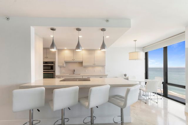 250 S Ocean 4e Boulevard 4-e, Boca Raton, FL 33432