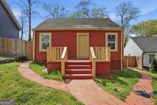 1105 Oak Knoll Terrace SE, Atlanta, GA 30315