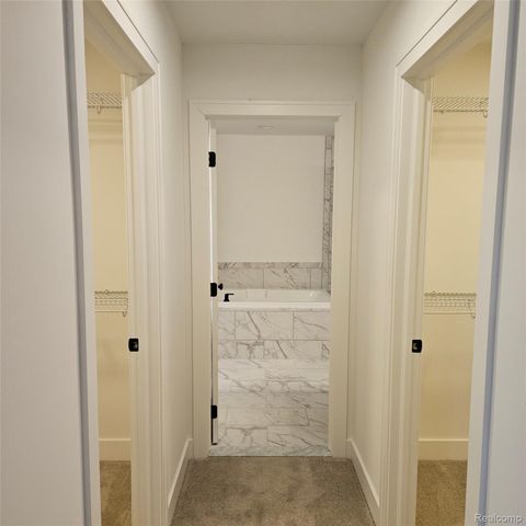 18582 Stallmann Drive, Macomb Township, MI 48042