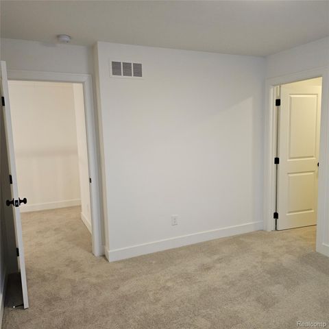 18582 Stallmann Drive, Macomb Township, MI 48042