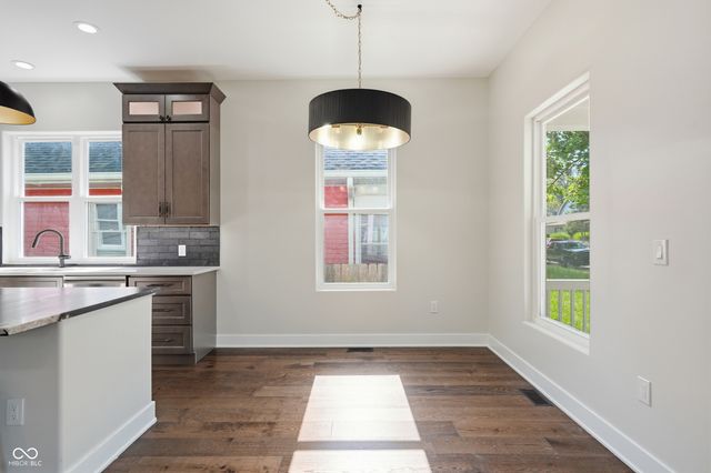 1054 W 35th Street, Indianapolis, IN 46208
