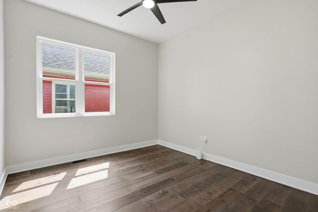 1054 W 35th Street, Indianapolis, IN 46208