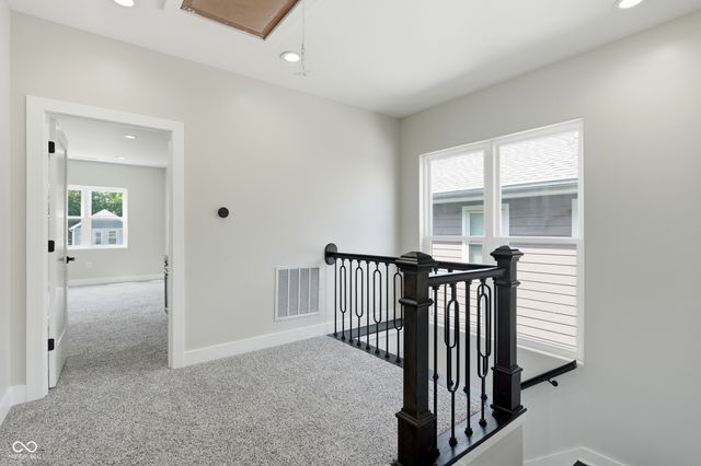 1054 W 35th Street, Indianapolis, IN 46208