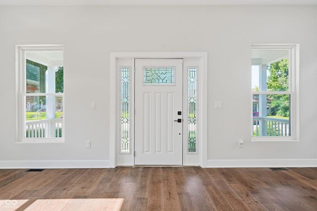 1054 W 35th Street, Indianapolis, IN 46208