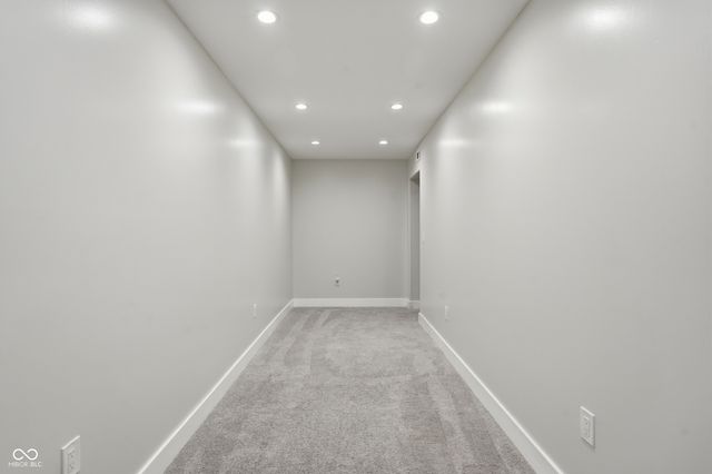 1054 W 35th Street, Indianapolis, IN 46208