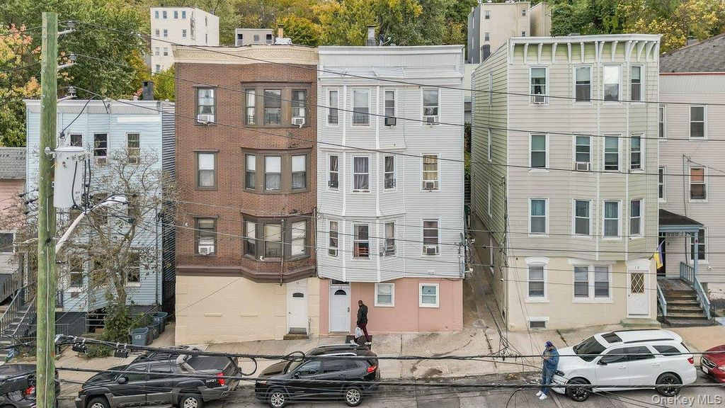 12 Mulberry Street, Yonkers, NY 10701