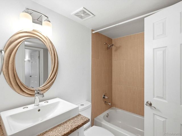2929 W Floyd Avenue 323, Denver, CO 80236