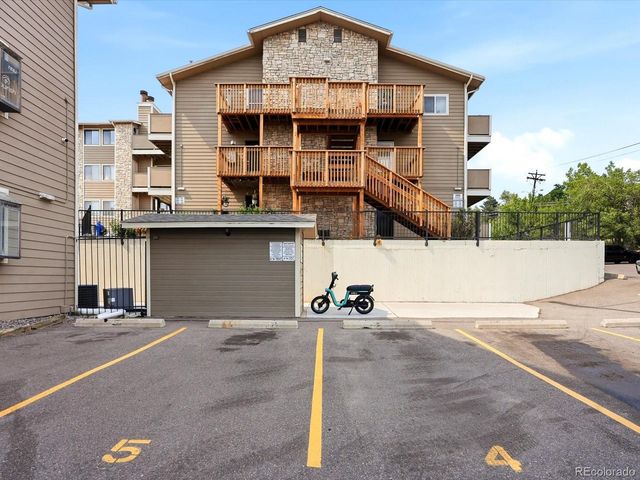 2929 W Floyd Avenue 323, Denver, CO 80236