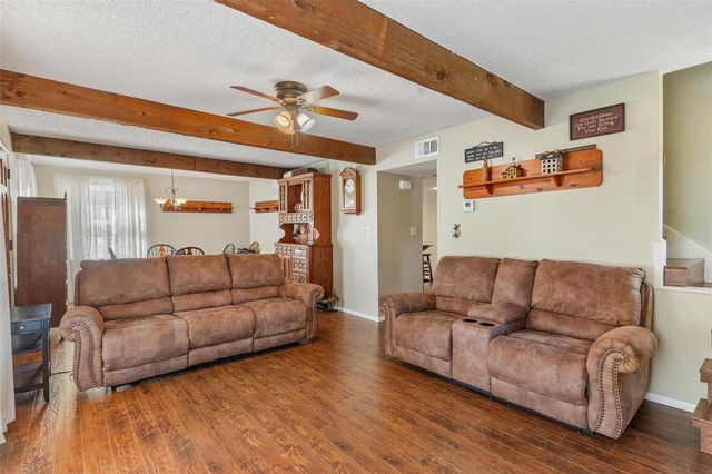 2917 LAKE GRIFFIN ROAD, Lady Lake, FL 32159