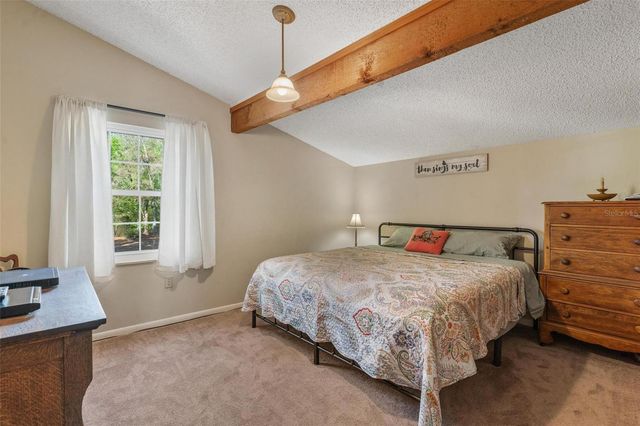 2917 LAKE GRIFFIN ROAD, Lady Lake, FL 32159