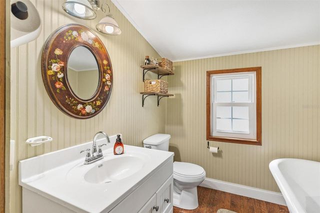 2917 LAKE GRIFFIN ROAD, Lady Lake, FL 32159