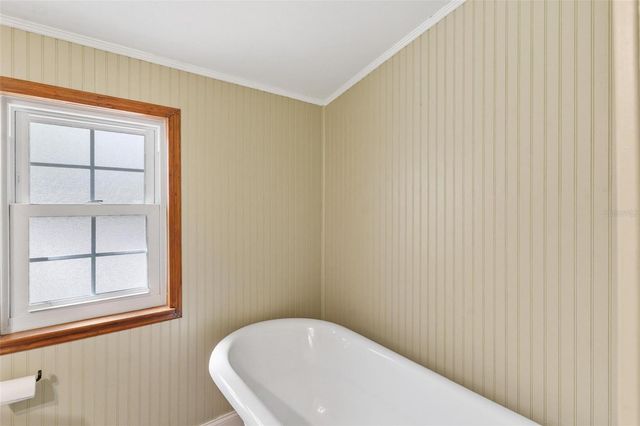 2917 LAKE GRIFFIN ROAD, Lady Lake, FL 32159